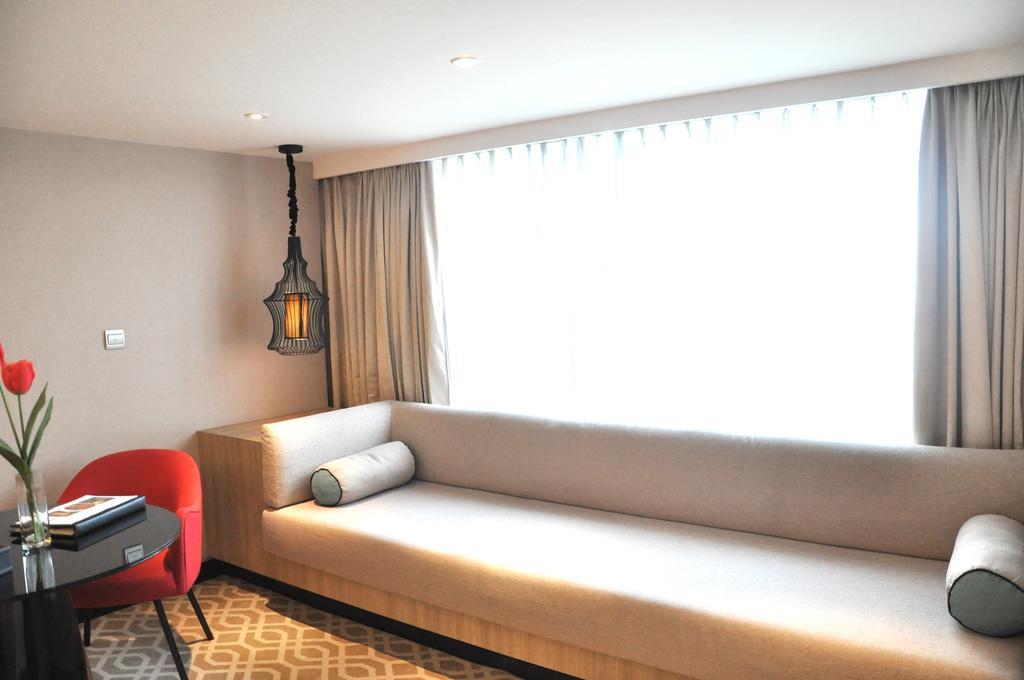 M Hotel Чэнду Экстерьер фото