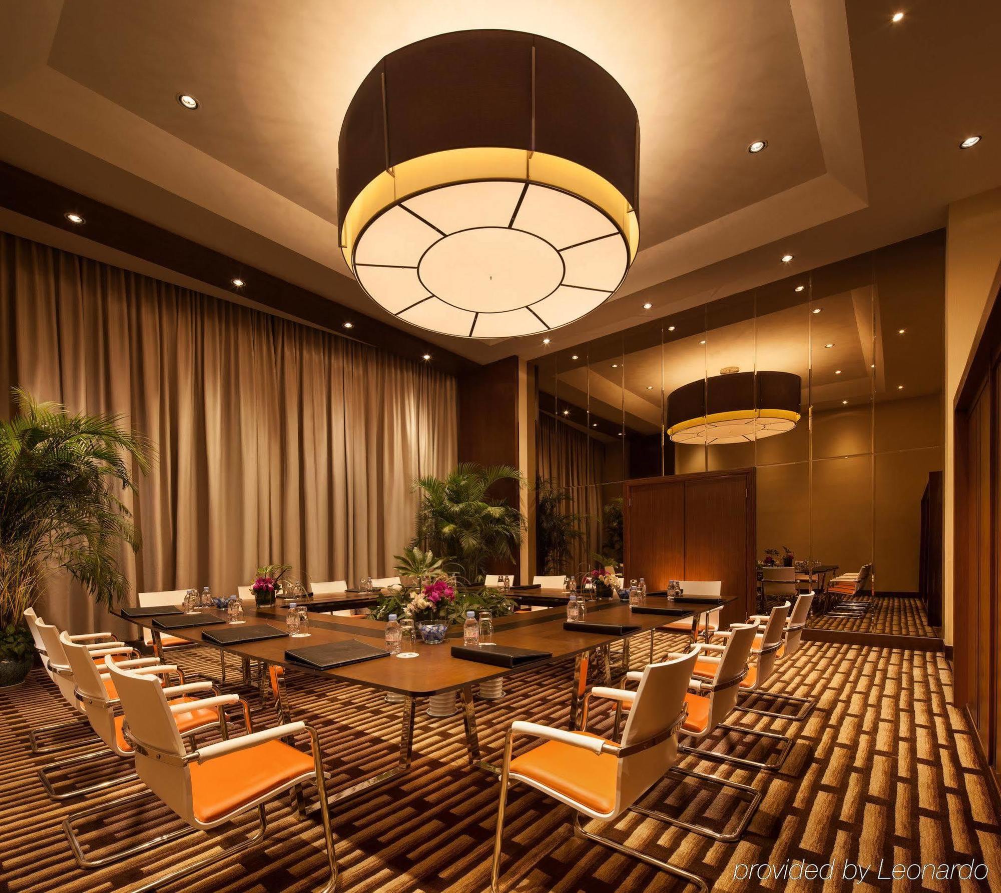 M Hotel Чэнду Экстерьер фото
