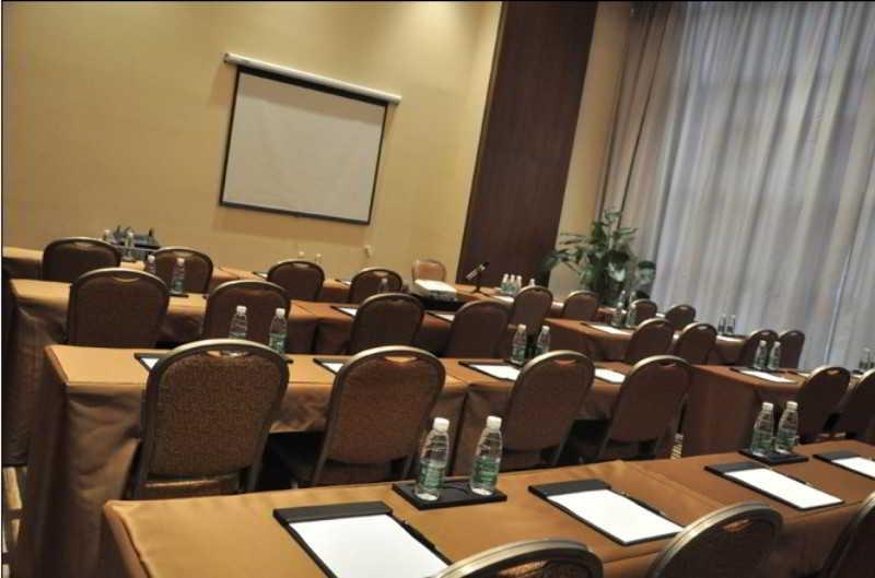 M Hotel Чэнду Экстерьер фото